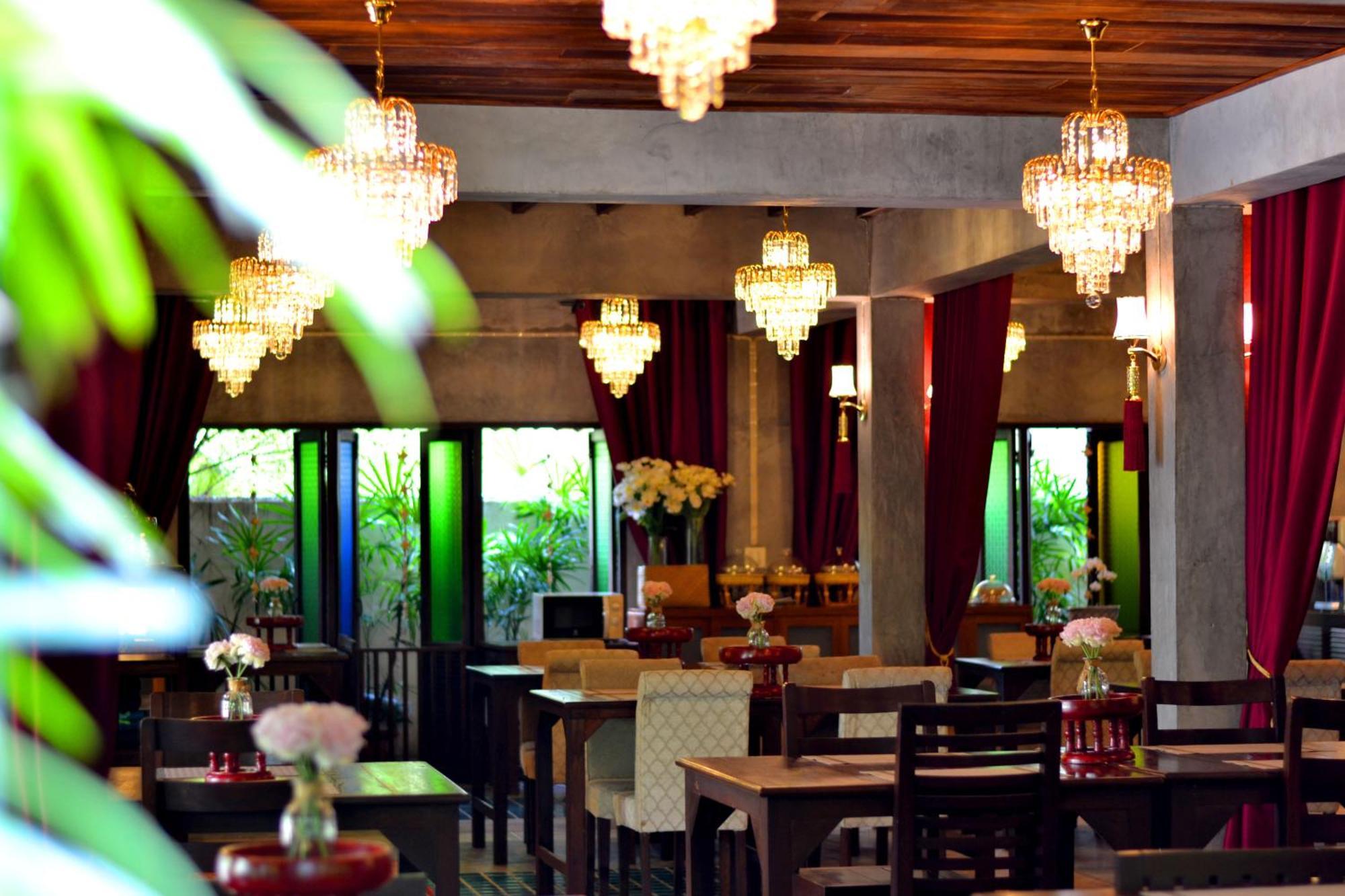 Thai Thai Hotel 3*